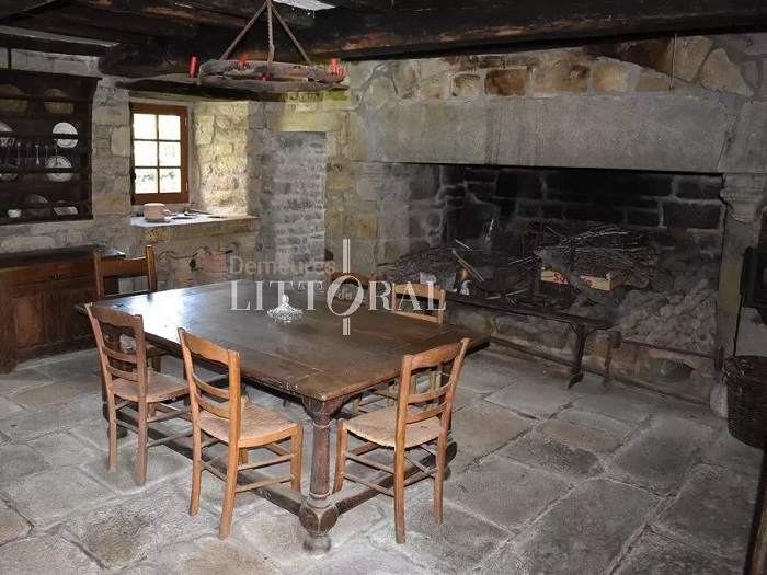 achat vente Demeure Médiévale a vendre  classée MH , colombier La Roche Bernard , à 20 mn des plages MORBIHAN BRETAGNE
